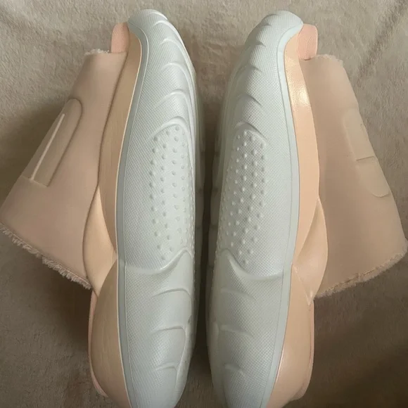 UGG Women’s LA Alto Slide 'Peach Pink' - Picture 5 of 11